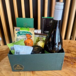 Cesta Gourmet Premium com Vinho Chileno